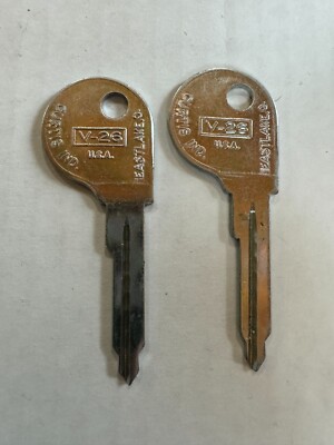 Set of 2 Curtis V-26 Car Key Blanks Volkswagen (Same as Ilco VW67)
