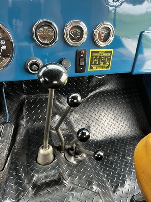 image 12 of interior