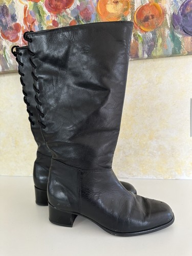 Womens Size 9b.  21