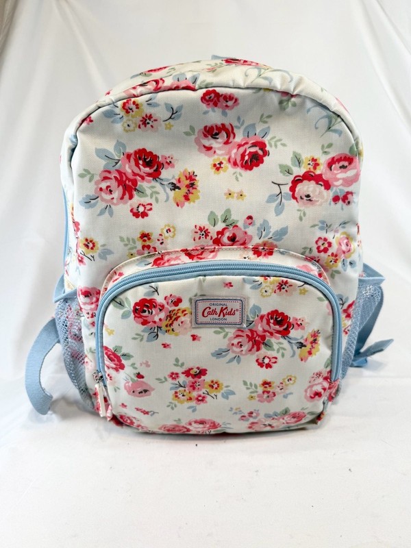 Cath Kids Floral Print Mini Backpack White coquette, fairycore, cottagecore,