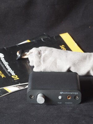 Audioengine D1 24-Bit DAC AMP Premium Desktop Digital To Analogue Converter. 