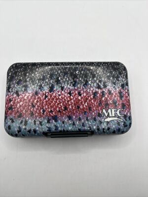 MONTANA FLY COMPANY POLY FLY BOX SUNDELL'S RAINBOW TROUT SKIN WITH SLIT FOAM
