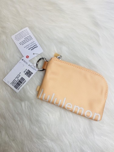 ★lululemon★便利なキーリング付ポーチ★Clippable Card Pouch Clippable Card Pouch | Women's Bags,Purses,Wallets | lululemon