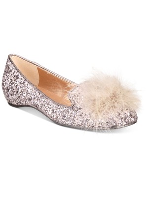 

KENNETH COLE Womens Silver Feather Pom Gen-ie Bottle Slip On Flats 7,5 M, Серебряный, LR01457GL