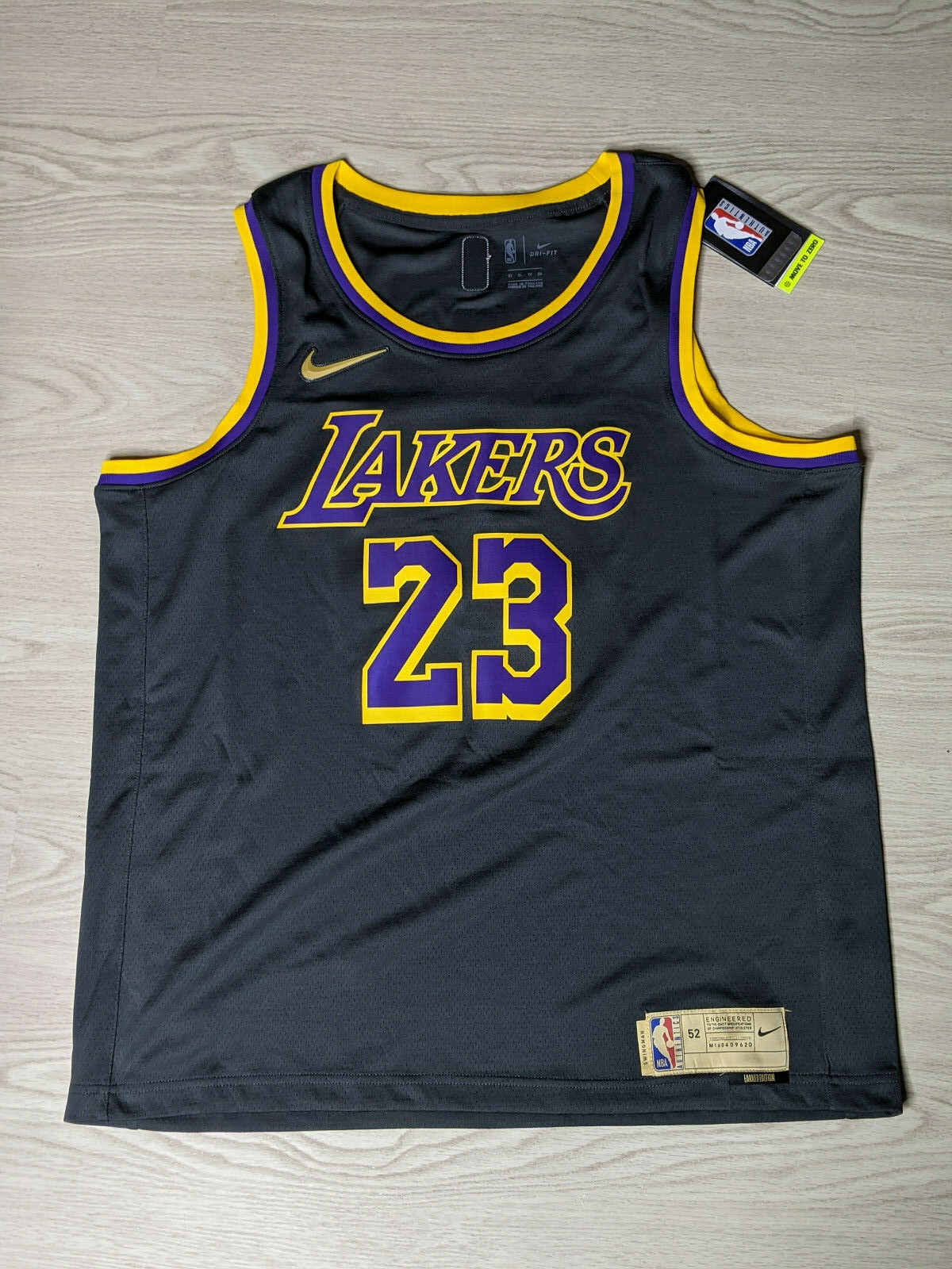 Nike Lakers レブロンジェームズ　サイズ52 LeBron James Men's 52 XL Nike Swingman Los Angeles Lakers
