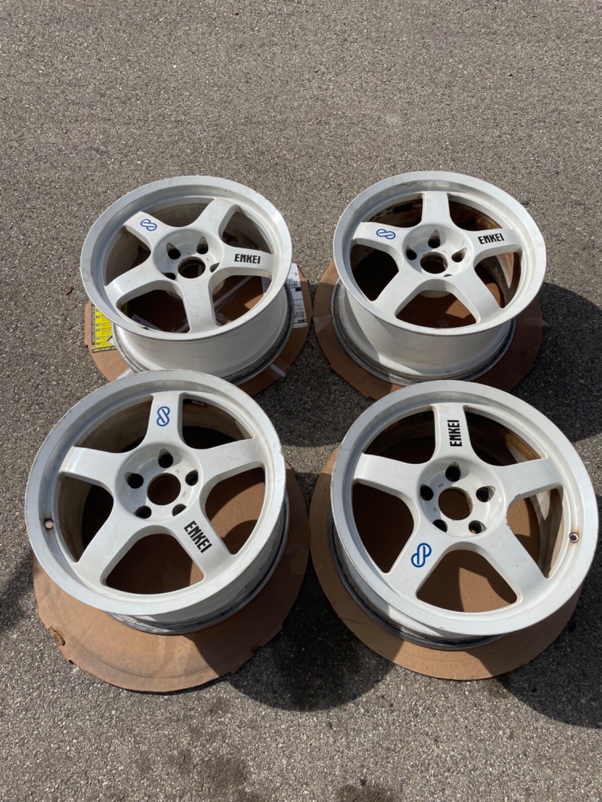 坂本　ENKEI WRC TARMAC EVO 17インチ114.3 $_32.JPG?set_id=880000500F