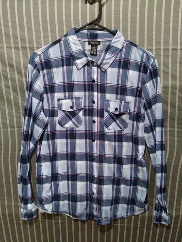 Ladies Rue21 Size XL Maurice’s Button Down Blue Pink Flannel Lace Back Shirt
