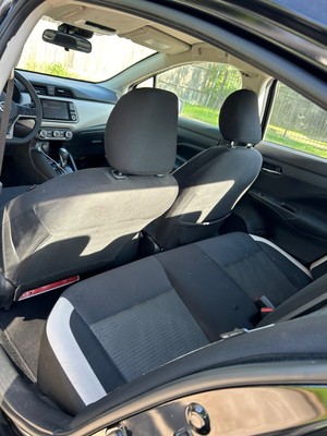 image 4 of interior