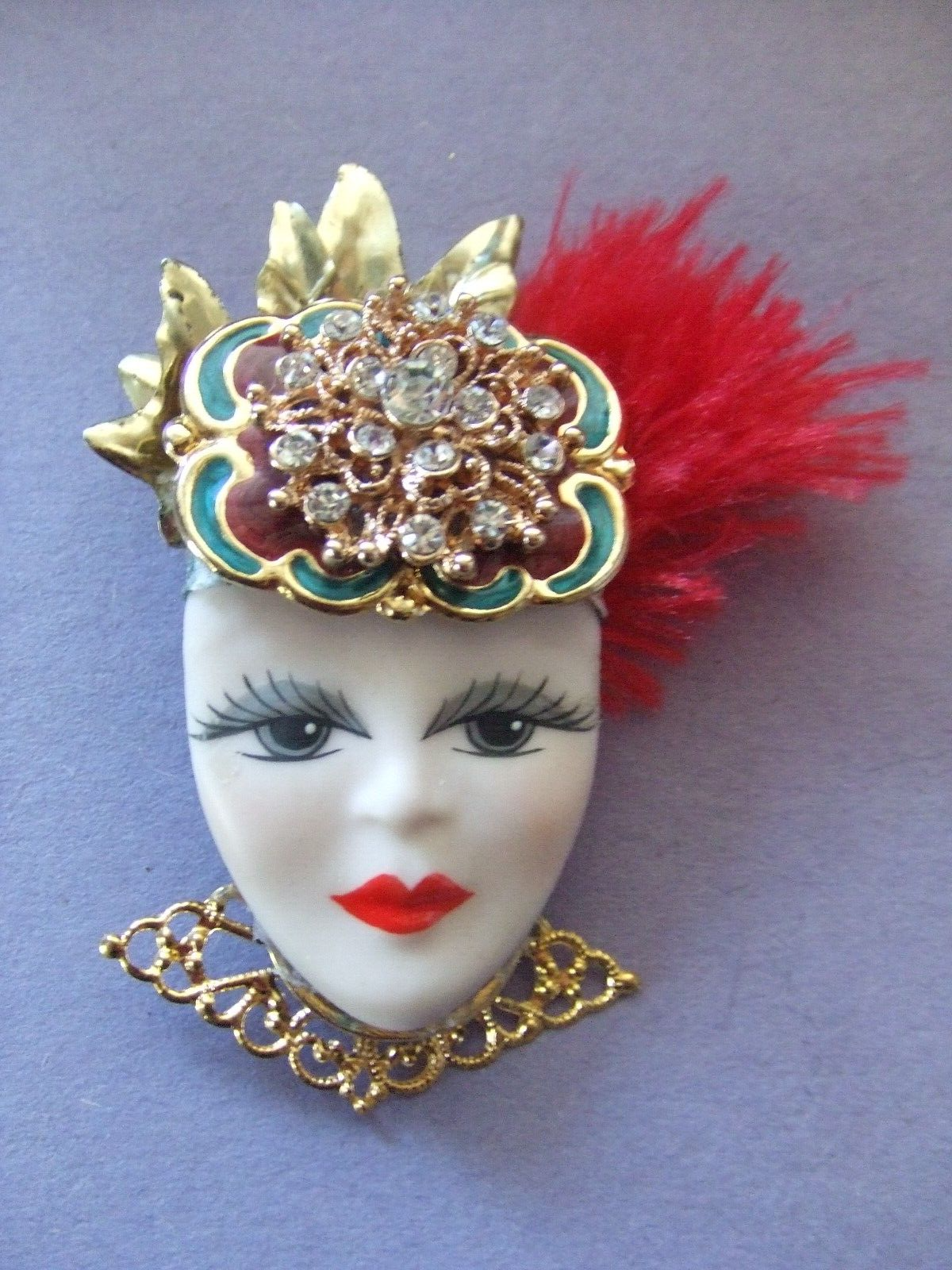 GLITZY LADY HEAD FACE PIN *REAL*Porcelain 2