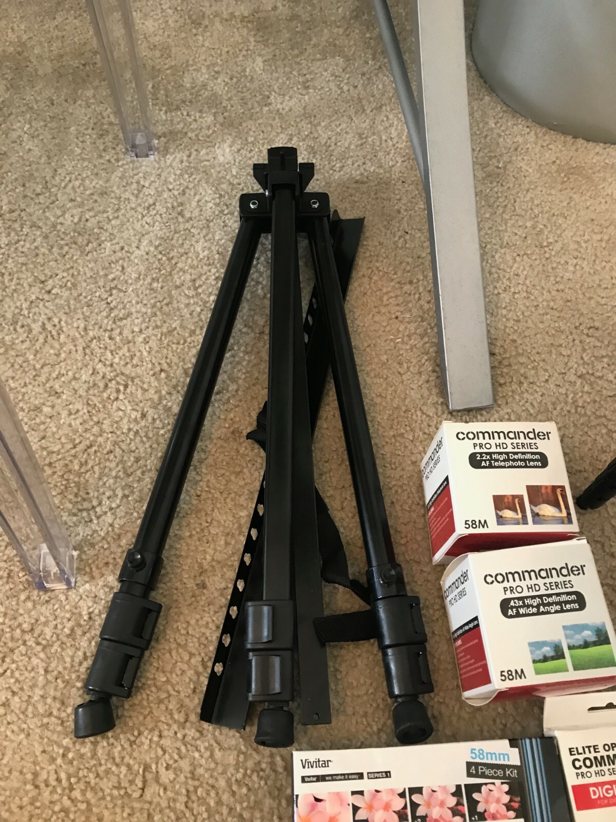 Commander, Vivitar and Ultimaxx Canon DSLR Camera Accessories