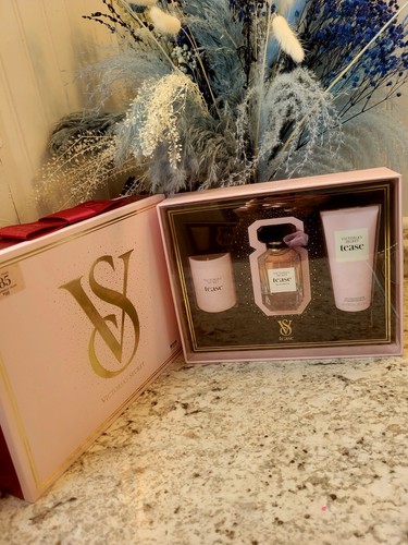 Victoria's Secret Tease 3 Piece Luxe Fragrance Gift Set: 1.7 oz. Eau de Parfum, 667552746048 | eBay Victoria's Secret Tease 3 Piece Luxe Fragrance Gift Set: 1.7 oz. Eau de Parfum, 667552746048 | eBay