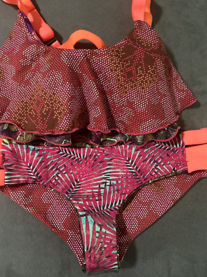  Maaji  Reversible Bikini Set  Size Top M/ Bottoms S