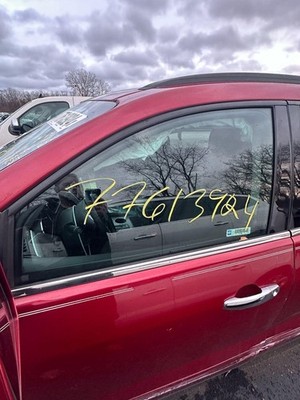 09 10 11 12 13 14 15 16 17 CHEVY TRAVERSE Front Door Glass Driver Side Left