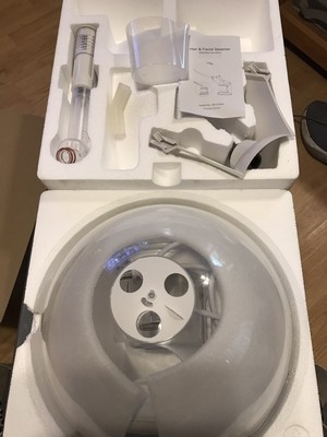 Hair Steamer EZBASICS 2 in 1 Ion Facial Steamer with Extendable Arm OPEN BOX