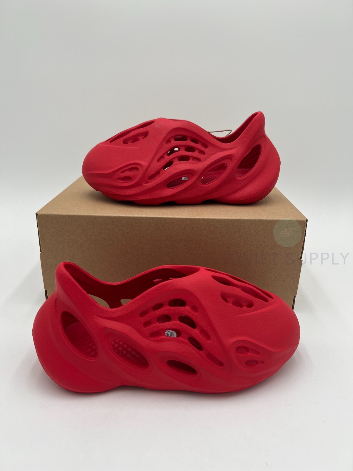 Adidas Yeezy Foam Runner Vermillion Kids Size 13K New 2021