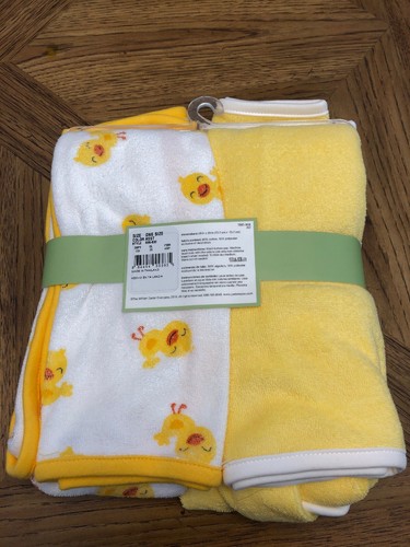 Just One You by Carter's Duck 2 Baby Bath Towels 1 Hooded & 1 Bath New