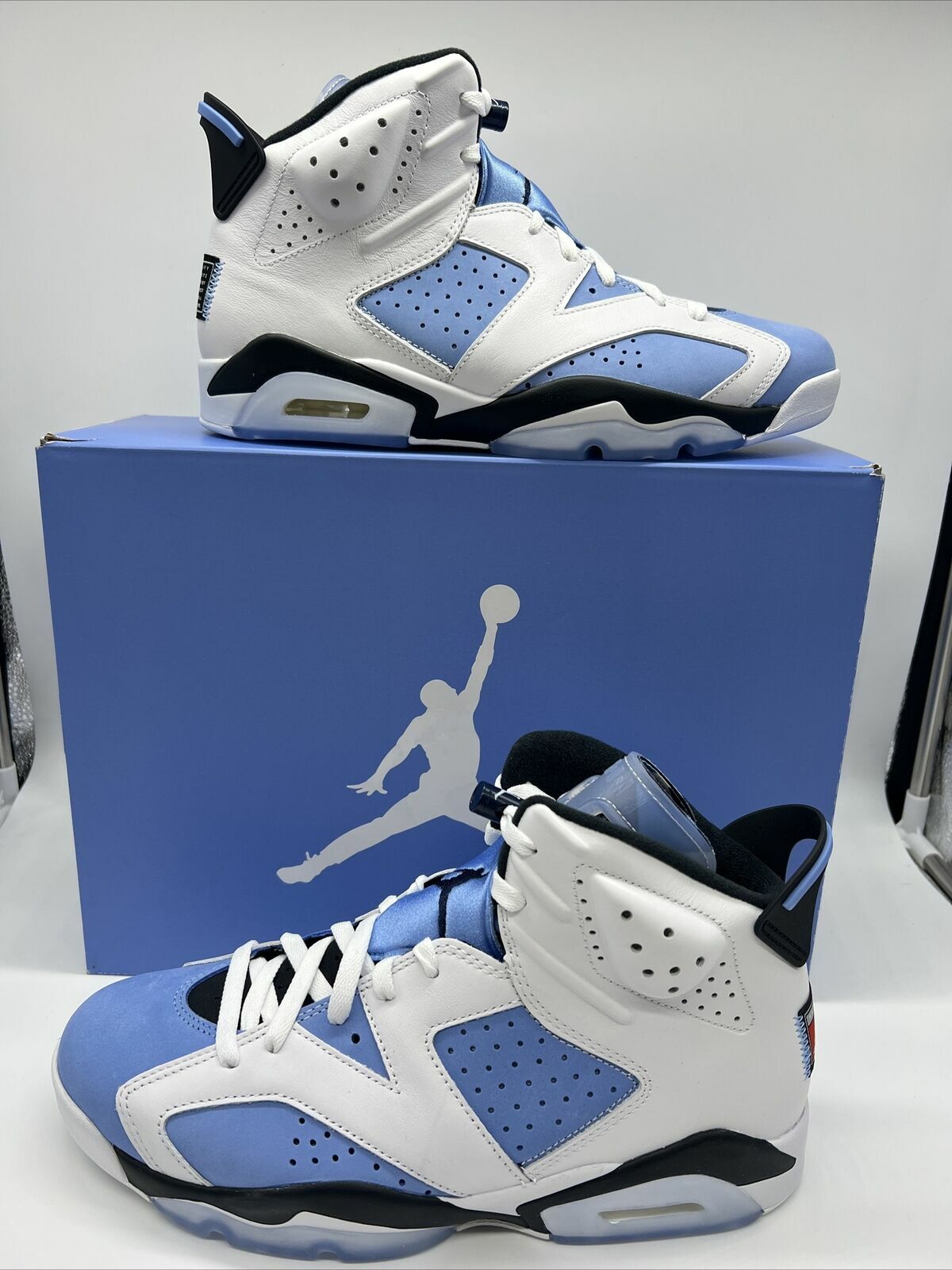 Nike Air Jordan 6 Retro University Blue Size 11 CT8529-410