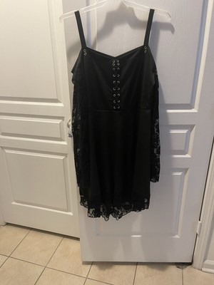 Plus Size XXL Black Gothic Halloween Vampire Witch Lace Bell Sleeves