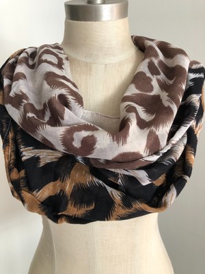 JOAN RIVERS Classic Collection SCARF 76''x29'' NEW