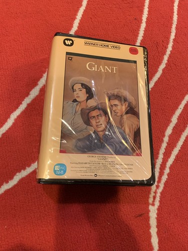 4 VHS 1 Betamax Video Tape Lot