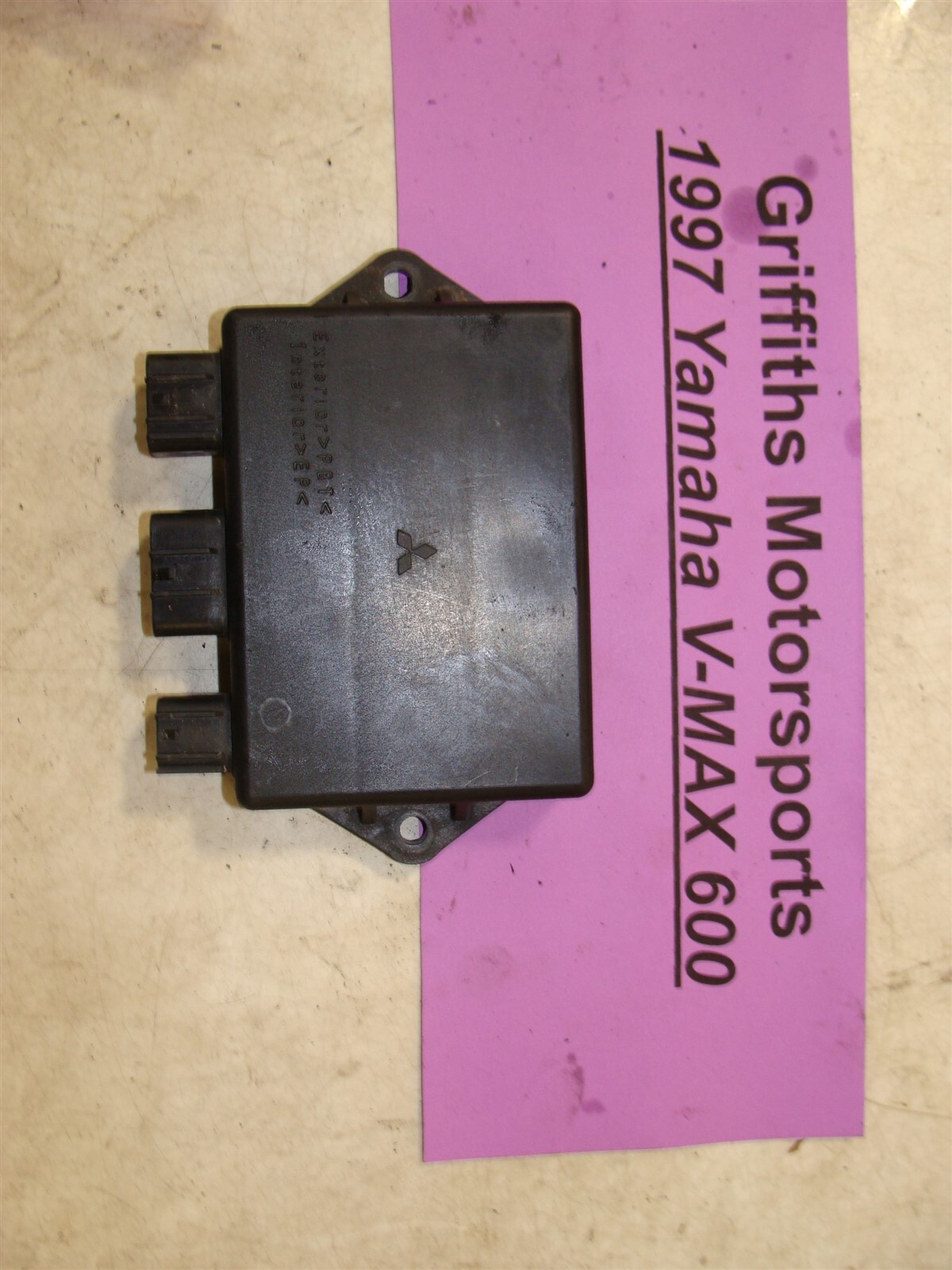 1997 YAMAHA VMAX 600 8CR cdi ignition igniter box unit 1997 YAMAHA VMAX 600 8CR cdi ignition igniter box unit