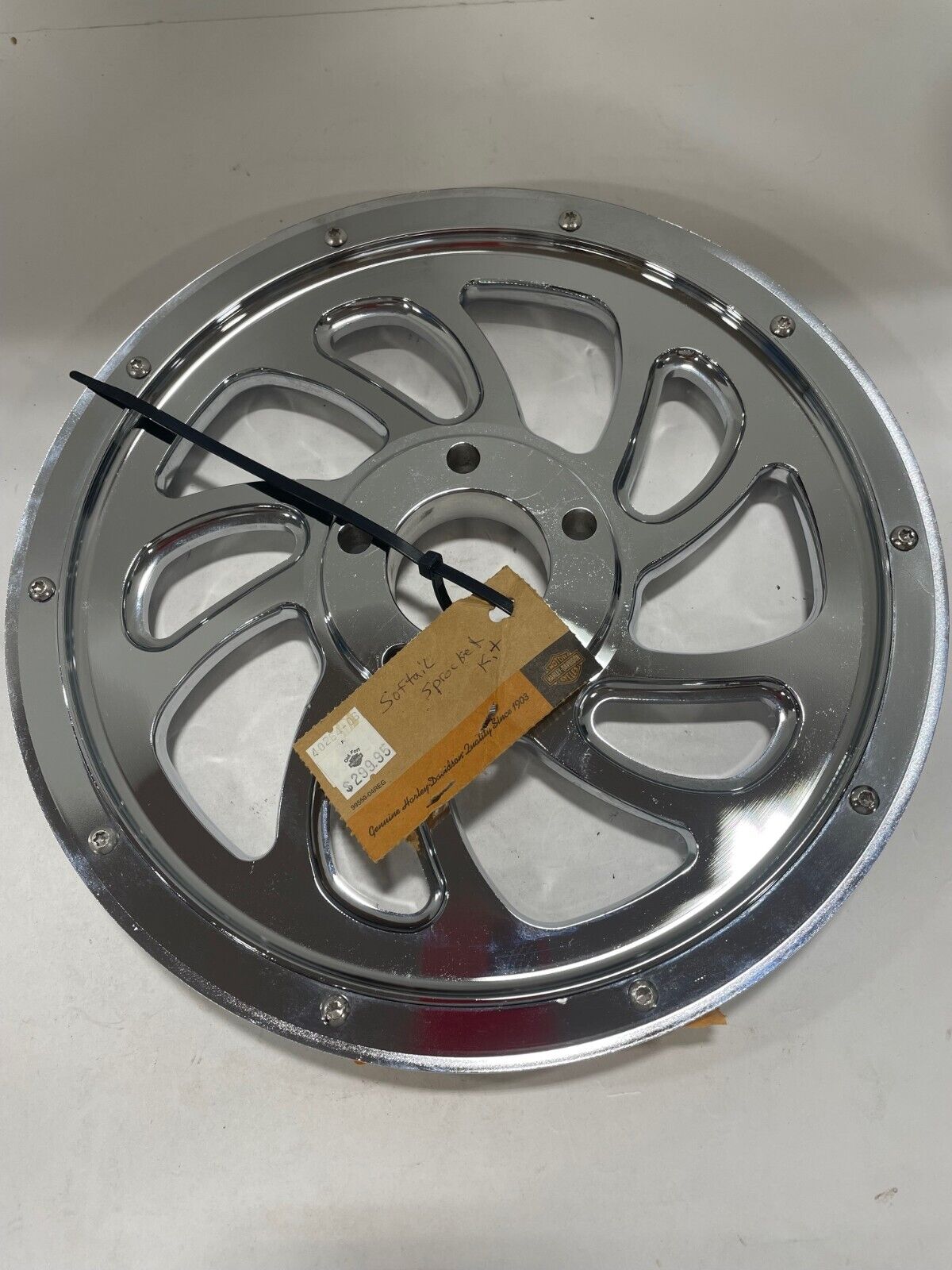 NOS Genuine Harley 2006 FXST Softail Chrome 70t Sprocket NOS Genuine Harley 2006 FXST Softail Chrome 70t Sprocket