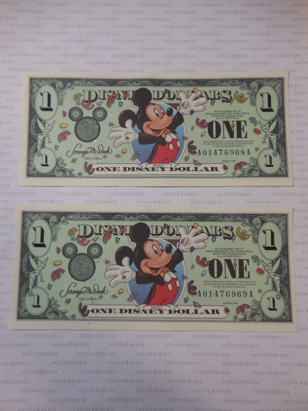 2000 Disney Dollar $1 A Series 5 CONSECUTIVE BILLS Mickey Epcot Spaceship Earth