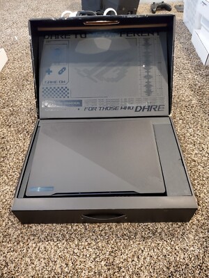 Asus ROG Zephyrus M16 GU604 240 Hz QHD+ 2.6 GHz i9-13900H 16GB 1TB SSD RTX 4070