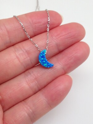925 Sterling Silver Blue Opal Moon Pendant Necklace 10mm/0.39'' 18'' Simulated
