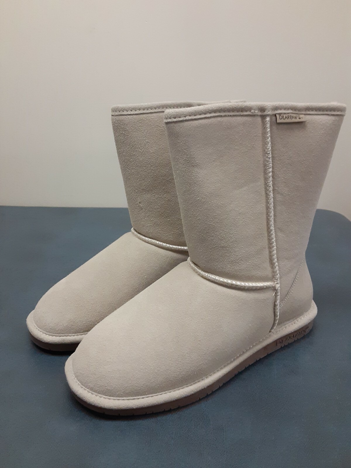 Ботинки Bearpaw Women's Emma Short Snow 