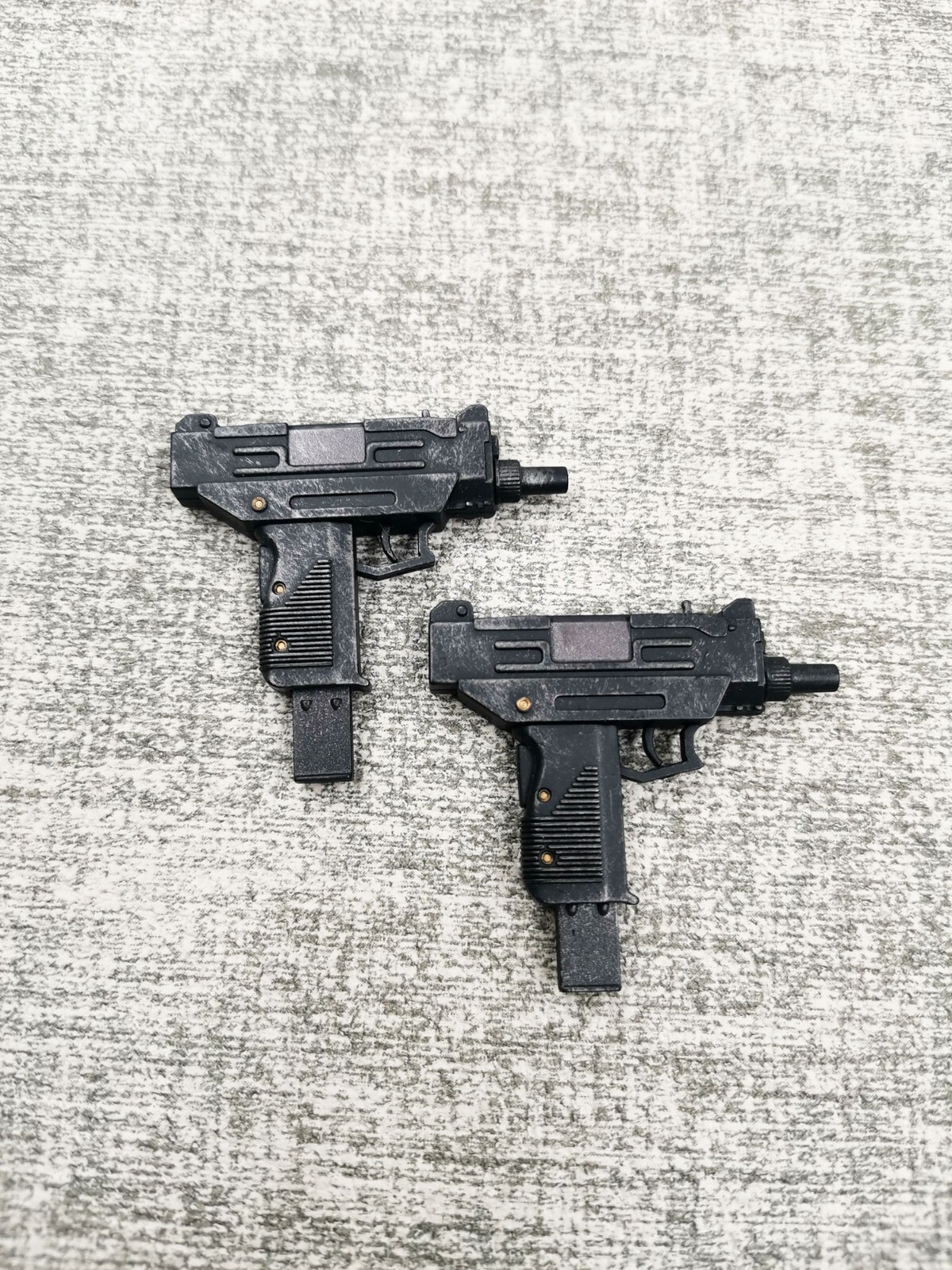 Hot Toys Submachine Guns Figure 1/6 Neo The Matrix Hot Toys Submachine Guns Figure 1/6 Neo The Matrix