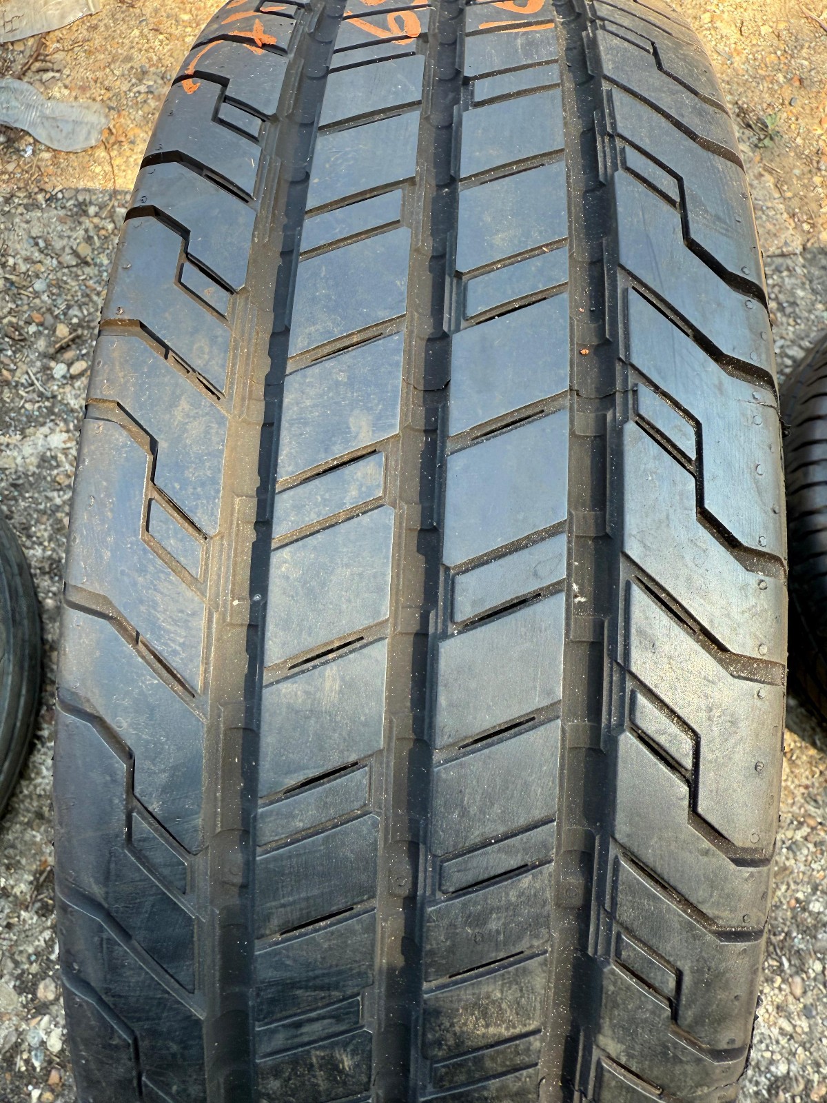 New 215 65 16C Continental, CVC 100, 106/104T, x1 Tyre (F1_tyres) YD152