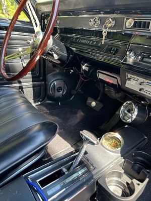 image 4 of interior