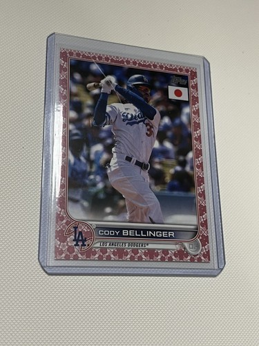 2022 Topps Japan Edition Cherry Blossom /99 Cody Bellinger