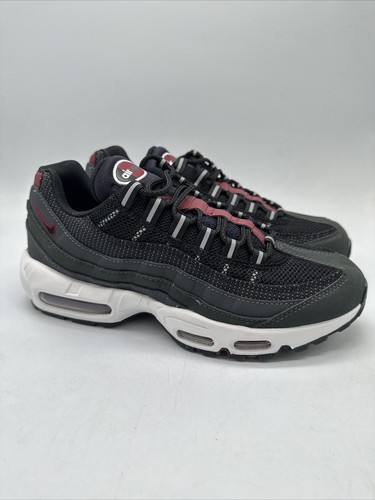 NIKE AIR MAX 95 ESSENTIAL DQ3982-100 エアマックス エッセンシャル