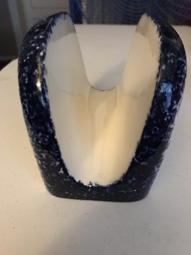 Ceramic Napkin Holder With Heart  Design Color Blue White Red