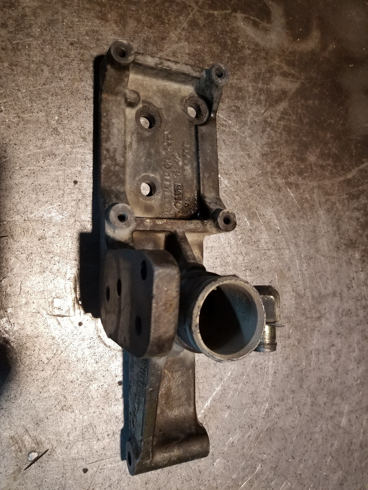 03-07 Dodge Ram Cummins 5.9L Engine 3974354 Ac compressor bracket 3974355 - Picture 1 of 7