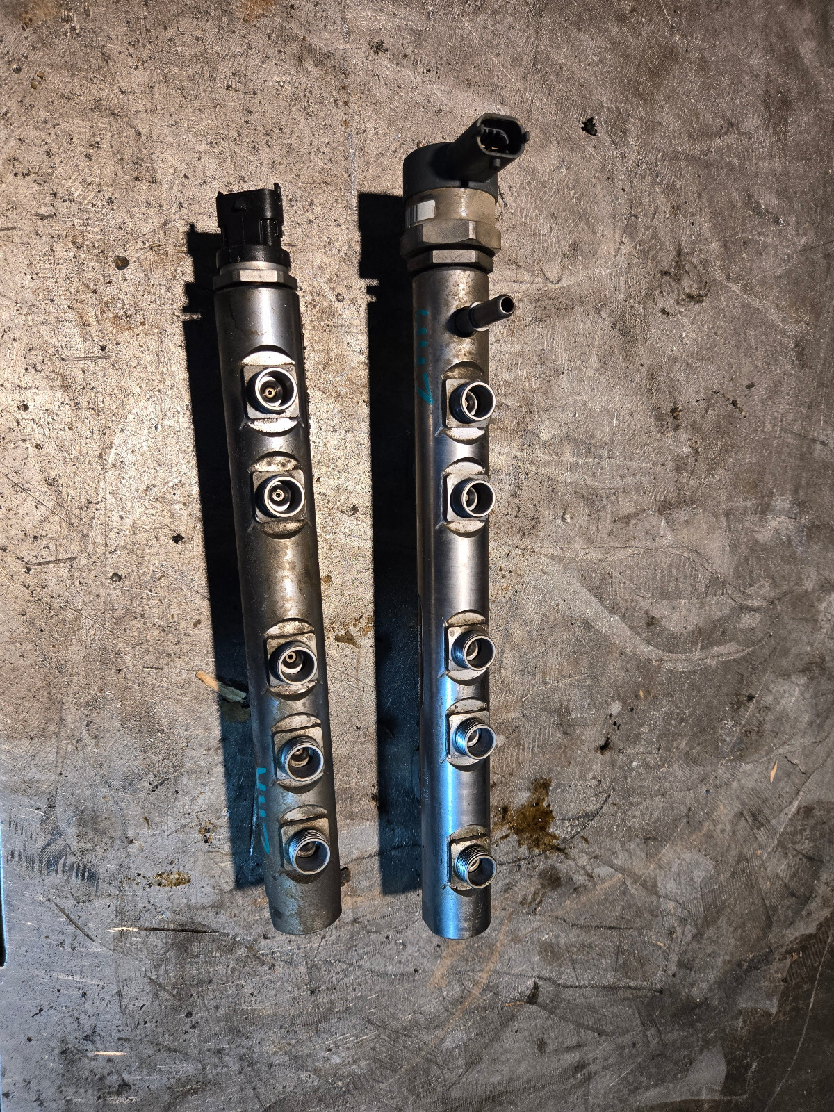 2014-2019 3.0L EcoDiesel FUEL RAILS 0445216050 0445216044 0281006209 - Picture 6 of 6