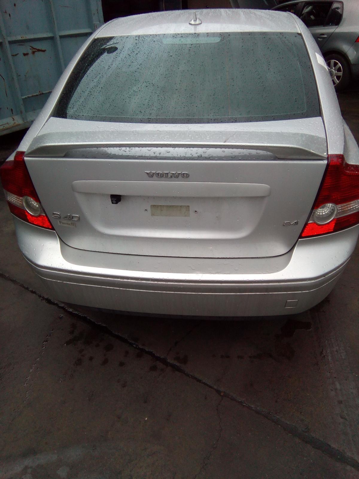 VOLVO S40 M SERIES 03/2004-08/2012 RIGHT FRONT DOOR - thumbnail 7