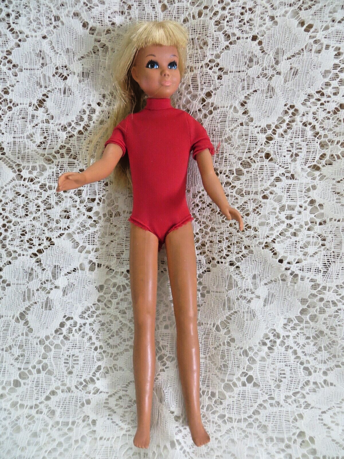 1967 VINTAGE BARBIE SKIPPER doll made in Japan, with original clothing