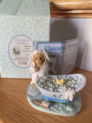 RARE! Cherished Teddies 4007748 Kennedy child in bath towel