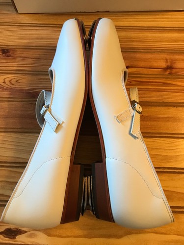White Scoop Clogging  Shoes Women's Size 10 N (NARROW) Steven Stomper Buck Taps