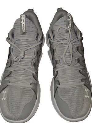 Under Armour Flow Breakthru 4