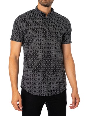 

Мужская рубашка с короткими рукавами и короткими рукавами Armani Exchange Outline Logo, черная, Черный, 6RZC04-ZNEAZ-22BV