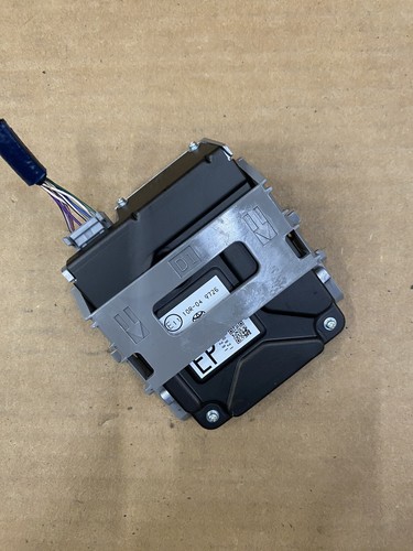 Apple - セチア 2021-2023 TOYOTA CAMRY FRONT WINDSHIELD LANE KEEP ASSIST