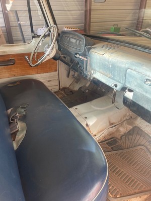 image 4 of interior