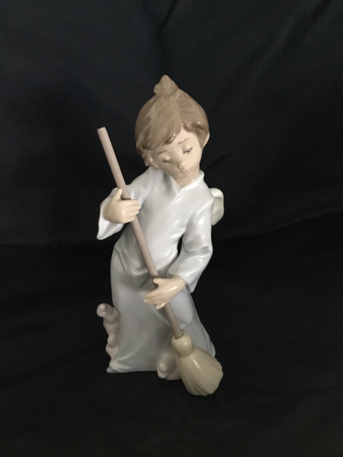 リアドロ sweep away the cloud 5726 Lladro 5726 