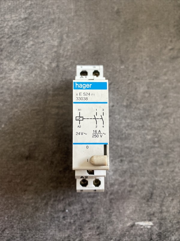 Contacteur Hager 16a 250v Ref : X E 524 F1 33038