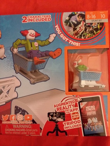 HEX BUG Nitro Circus Capture It! FREE SHIPPING. AGE  8-16  FUN STUNT TOYS!!!!!!!