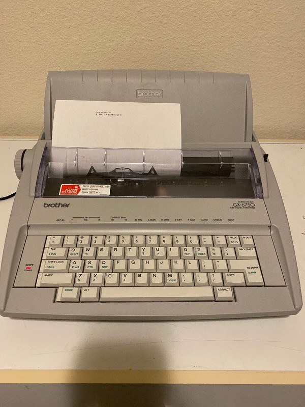 Brother Gx-6750 Electronic Typewriter User Manual